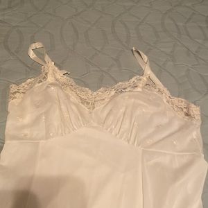 Charmode vintage gown white/cream size 42 $40